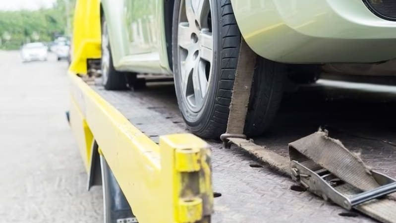 Guincho 24 horas: como funciona e como acionar no Seguro Auto?